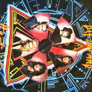 VINTAGE 1988 DEF LEPPARD HYSTERIA TOUR SHIRT ROYAL COTTON XL